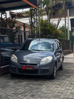 RENAULT SANDERO 1.0 EXPRESSION 16V FLEX 4P MANUAL RENAULT SANDERO 1.0 EXPRESSION 16V FLEX 4P MANUAL